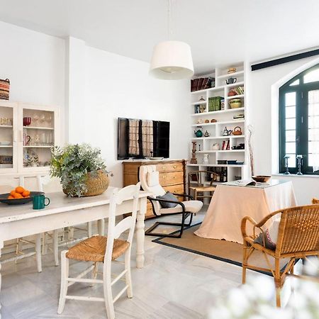 Apartamento Misterhost Santa Cruz Judería - Acogedor y tranquilo - Casco Histórico Sevilla Exterior foto