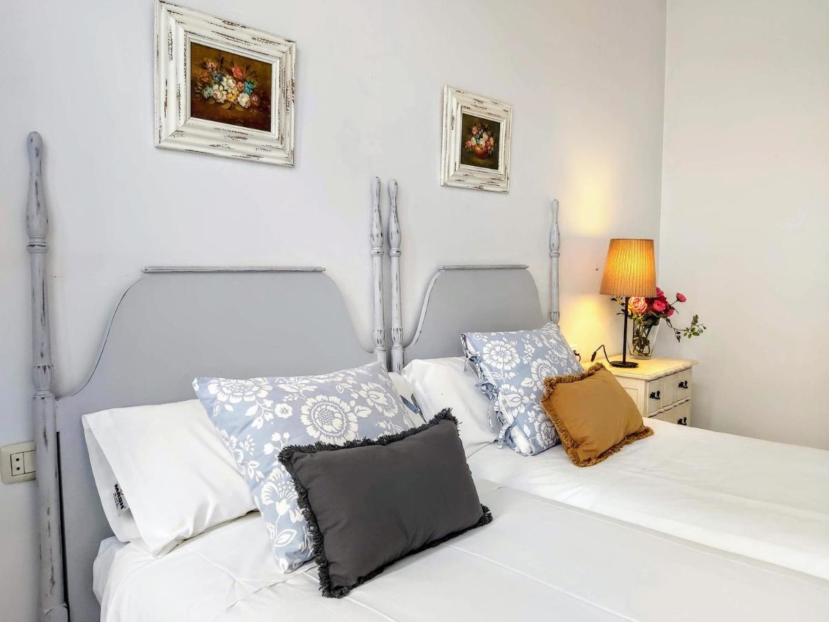 Apartamento Misterhost Santa Cruz Judería - Acogedor y tranquilo - Casco Histórico Sevilla Exterior foto
